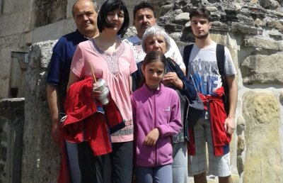 EXCLUSIV GSP DEZVĂLUIRI ÎN CAZUL #COLECTIV Mărturii cutremurătoare » Cazul tragic al lui Alex Hogea: "Dar de ce mă adormiți?". Documente EXCLUSIVE care arată cum arsura băiatului a fost ”umflată” de la 30-35% la 45-50%!!