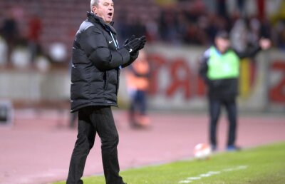 Rednic pune presiune pe jucătorii săi » Ce spune despre meciul de azi, cu Pandurii