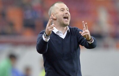 Vede roșu cu Dinamo! Edi Iordănescu, 3 eliminări în 2015 în meciurile cu formația din Ștefan cel Mare!