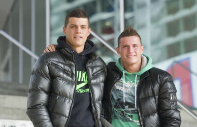 Frații vor să treacă împreună de grupe » Granit Xhaka e născut la Basel și joacă pentru Elveția. Fratele său Taulant e născut tot la Basel, dar va reprezenta