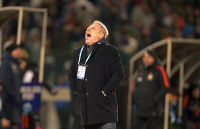 Șumudică - Becali 1-0? Ce a declarat patronul Stelei despre transferuri