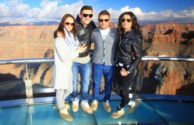 FOTO Imagini de poveste din concediul lui Adi Popa și Keșeru: "Cea mai tare vacanță!"