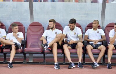 Două nume noi pe lista plecărilor de la Steaua! Sînt doriți la un alt club din România: "Ne interesează amîndoi"