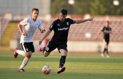 Ultimele informații date de Șumudică despre plecarea lui Budescu în Qatar » Cînd va lua jucătorul decizia finală