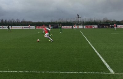 GALERIE FOTO Azi a avut loc duelul românilor în Anglia » Vlad Dragomir a marcat pentru Arsenal U18