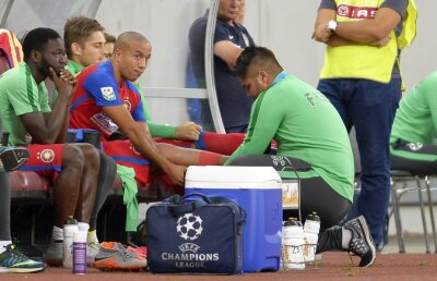 FOTO Miracol pe jumătate! Un fotbalist de bază al Stelei revine mai devreme decît toate estimările