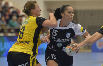 Presiunea e maximă » CSM București are nevoie de o victorie cu Midtjylland pentru a nu se complica în Ligă