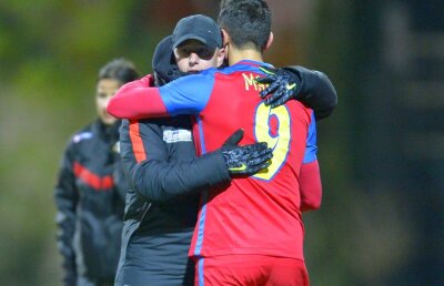 Cum i-a văzut Reghe pe nou-veniții la Steaua + Ce pregătește pentru al doilea cantonament: "Sper să avem timp"