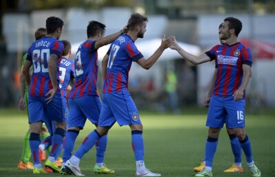 Un stelist a primit o ofertă de la o formație de tradiție din România: "Am vorbit cu Argăseală pentru el"