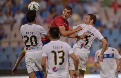 EXCLUSIV Încă 3 jucători doriți de Ganea la FC Voluntari » Antrenorul face totul posibilul pentru a întări cît mai repede echipa