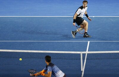 FOTO » Thriller de 4 ore și 5 seturi în semifinale la Australian Open » Murray trece de Raonici și ajunge în finală