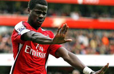 Lovitura de mercato prinde contur! Impresarul lui Eboue: "Nu-l interesează banii"