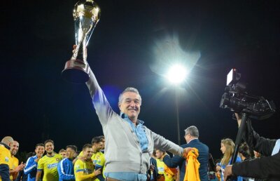 Culisele combinațiilor de milioane de euro ale lui Becali » În spate, despăgubirile de la ANRP, în față transferuri grandioase pentru FCSB!