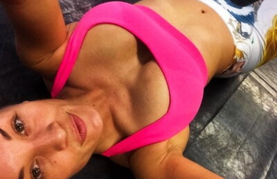 GALERIE FOTO » O fotbalistă americană sparge toate topurile senzualităţii! E hot, hot, hot!