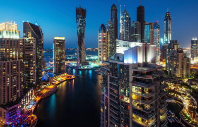 Arabii vor să scrie istorie: Vor înființa Ministerul Fericirii