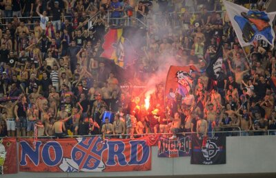 REVOLUȚIE în roșu și albastru » Cum rezolvă Reghe cele mai mari probleme ale Stelei