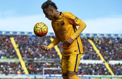 Most wanted » 4 cluburi se bat pentru Neymar! Brazilianul este tentat cu salarii între 35 și 60 de milioane de euro pe an!