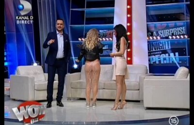 FOTO Corina, apariție HOT într-o emisiune TV! A lăsat să se vadă tot și a aprins imaginația bărbaților