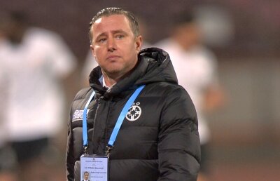 Reghe își amenință fotbaliștii după 1-3 cu FC Voluntari: "Vor sta multe meciuri în tribune! Nu am jucat absolut nimic"