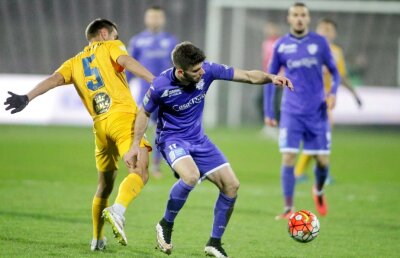 VIDEO + FOTO ACS Poli bate Petrolul, scor 1-0, iar prahovenii par condamnați la retrogradare 