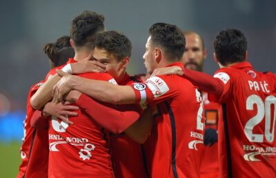 Tot ce trebuie să știi înainte să pariezi pe cel mai tare meci al etapei din Liga 1, Astra - Dinamo!