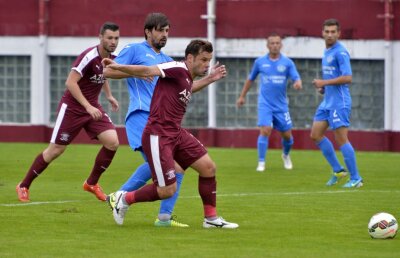 VIDEO » Toate rezultatele din Liga a 2-a » Egal dramatic la Unirea Brăila - Rapid