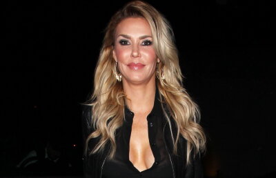 FOTO » Vedetele de peste 40 de ani refuză să îmbătrânească! Brandi Glanville arată superb