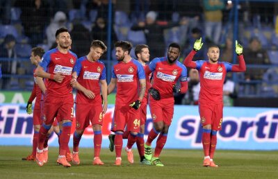 VIDEO+FOTO Reghe le-a băgat antigel » Steaua a învins Viitorul cu 3-1 și a urcat pe locul 2