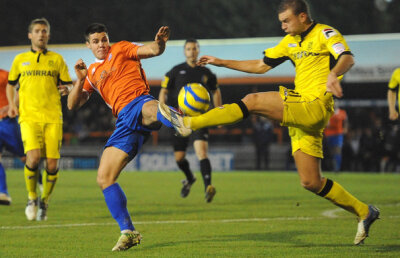 Fă-ți bilet în Liga a 5-a! Pariori.ro îți propune mai multe cote pentru partidele din Vanarama