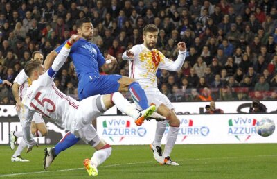 Încă un star al Spaniei ratează amicalul cu România » Jucătorul poate pierde și meciul Barcelona - Real Madrid