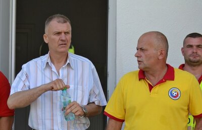 Salvează Aradul de la faliment » Federaţia va oferi 250.000 de lei AJF Arad, instituție aflată în insolvenţă și în pericol de dispariție