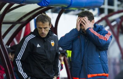 Gary Neville, dat afară de la Valencia!