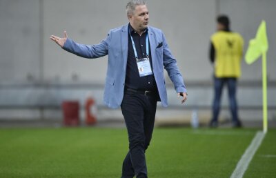 Şumudică, Mutu şi cititorii GSP » Comentariul zilei! Ce sfat i-ar da Şumi după gesturile obscene ale "Briliantului"