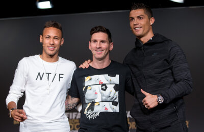 GALERIE FOTO "Face swap" între marii fotbaliști ai lumii » Cum arată Messi și Cristiano Ronaldo după ce au folosit cea mai tare aplicație a momentului