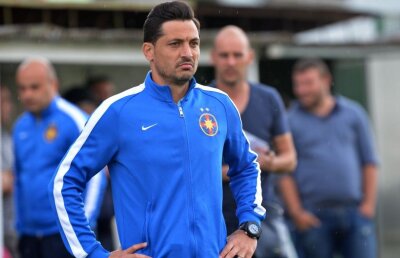 Pe urmele lui Rădoi! Două vedete din Liga 1 s-au înscris la școala de antrenori de la Chișinău