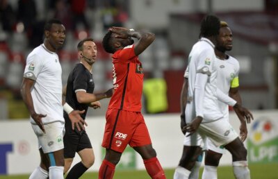 FOTO + VIDEO Neputință » Dinamo - Chiajna 1-1 » "Câinii" ratează finala Cupei Ligii după un meci slab