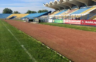 Încă un protest în fotbalul românesc! Jucătorii au întârziat startul partidei și au afișat un banner