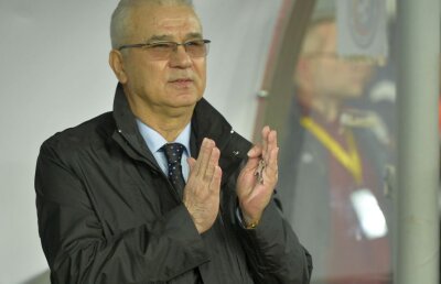 3 dinamoviști pentru EURO » Selecționerul Iordănescu a asistat la meciul Dinamo - ASA