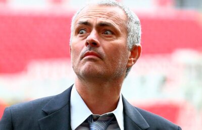 Provocare incredibilă pentru Mourinho: "Dacă ai c...e, semnează cu noi"
