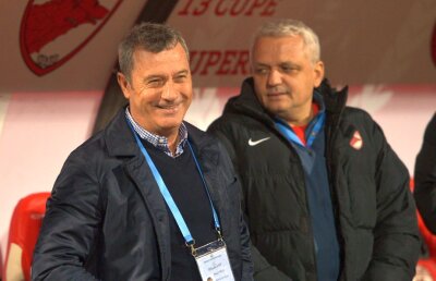 Steaua a scos-o pe Dinamo din lupta la titlu: "Puteam spera dacă nu pierdea" » Rednic continuă ironiile: "Steliștii s-au menajat pentru meciul cu noi"