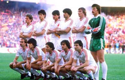 VIDEO Steaua 86 s-a reunit la Cheile Grădiștei » "Noi făceam cantonamente tari, nu jucam cu bucătarii"