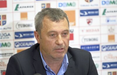 Pleacă de la Dinamo, dar își atacă rivalul » Declarații tari ale lui Rednic: "Când câștigă, iși ia adversarii la mișto"