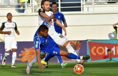 VIDEO Șumudică n-a putut fără titulari! Pandurii a învins Astra, scor 2-0, și și-a asigurat locul 3