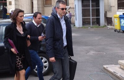 EXCLUSIV Lecție plătită cu vieți: statul român a finanțat din bani publici Unilab, dar cel care pune azi pe biroul premierului Cioloș primele 16 teste de concentrație este tot laboratorul uitat Icechim!