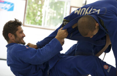 Nu-l supărați pe Lizarazu! Fostul campion francez s-a specializat în jiujitsu brazilian