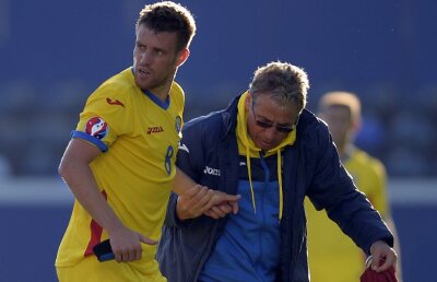 Fostul masor al naționalei, Victor Hexan, care se află și în staff-ul lui Lucescu la Șahtior, dezvăluie că a fost sunat de mulți ”tricolori”: ”Nu va fi liniște la lot”