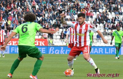 Cota zilei vine de la Sivasspor – Fenerbahce » 2.12 pe mâna lui ”Dodel” ;)