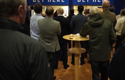 Ai câștigat la pariuri online în 2015? Ce trebui să faci până la 25 mai: pașii pentru plata impozitului + model completat pentru declarația 200