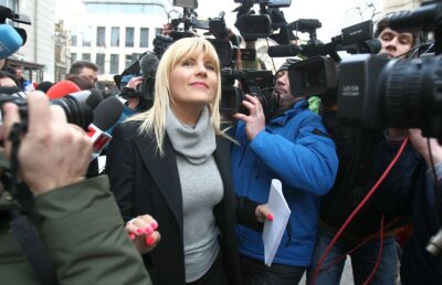 L-a dus pe procurorul DNA în pragul apoplexiei! Udrea recunoaște că a finanțat din bani publici Gala Bute pentru că ”am vrut să devin președintele României!”