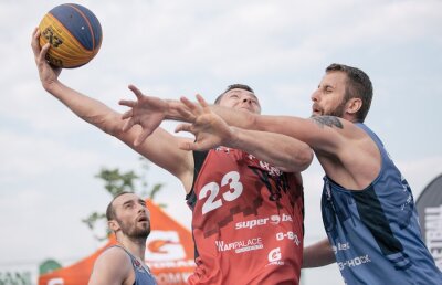 GALERIE FOTO I Duel sârbo-român la Craiova Streetball, etapă din 3x3 Tour